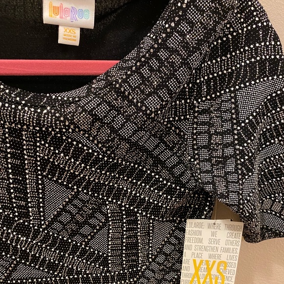 Lularoe Elegance Collection Julia - Picture 2 of 4